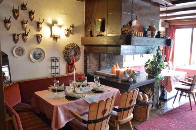 Hotel "Woiler Hof" Garni Eslohe Extérieur photo