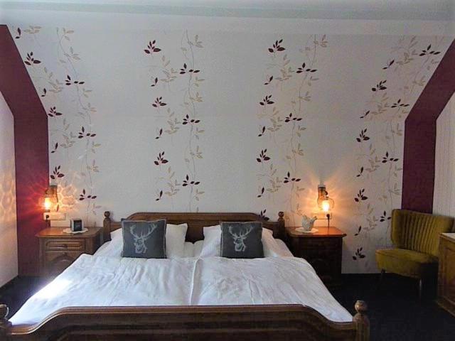 Hotel "Woiler Hof" Garni Eslohe Extérieur photo